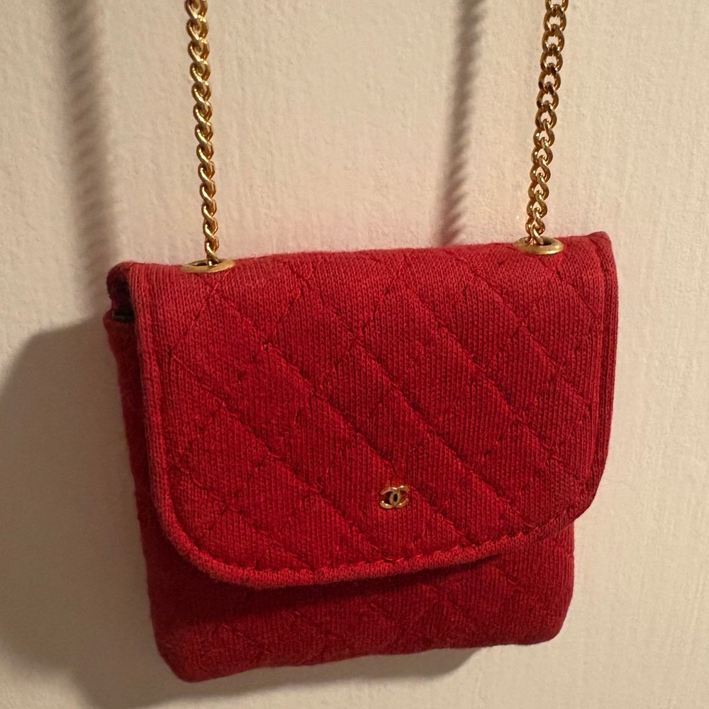CHANEL Red Quilted Crossbody Bag
